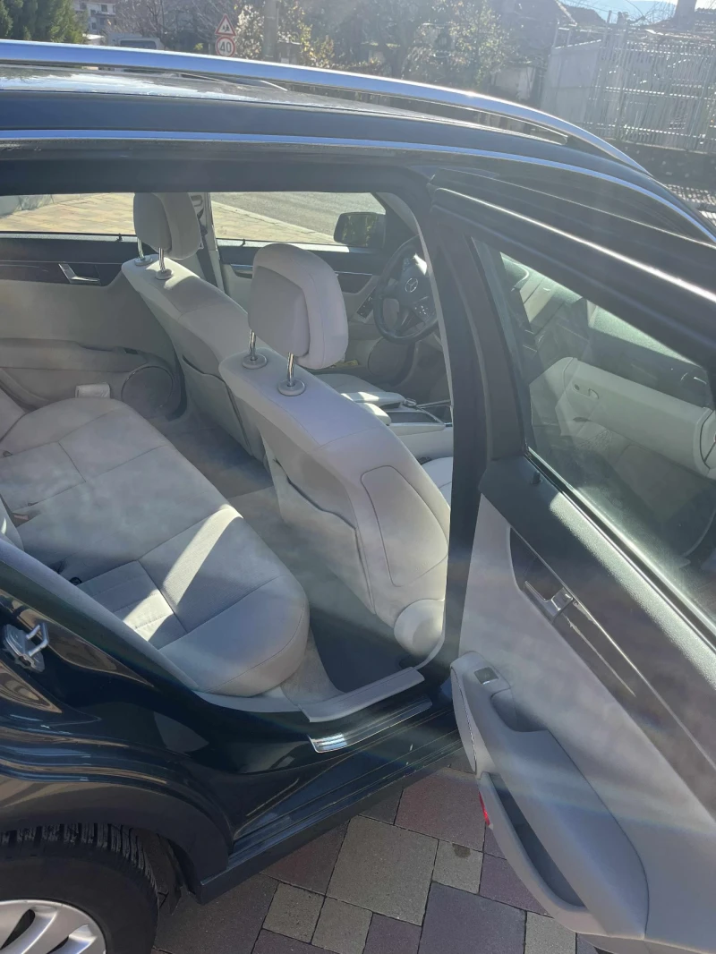 Mercedes-Benz C 200 2.2CDI/136к.с., снимка 9 - Автомобили и джипове - 52458905