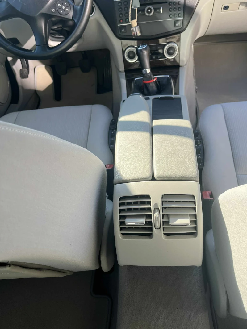 Mercedes-Benz C 200 2.2CDI/136к.с., снимка 10 - Автомобили и джипове - 52458905