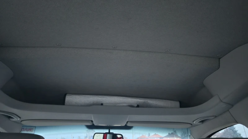 VW Caddy LIFE, снимка 10 - Автомобили и джипове - 52857228