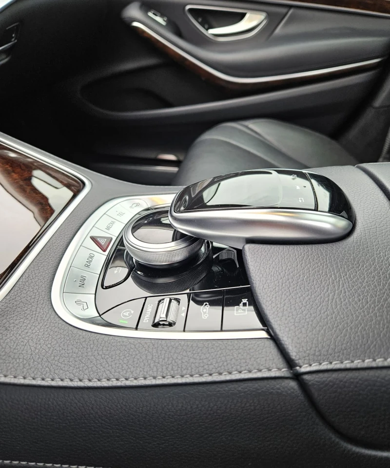 Mercedes-Benz S 560, снимка 7 - Автомобили и джипове - 52867452