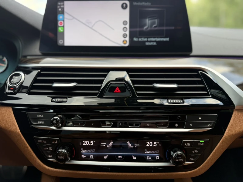 BMW 540 xDrive M-Pack SoftClose, снимка 13 - Автомобили и джипове - 53391643