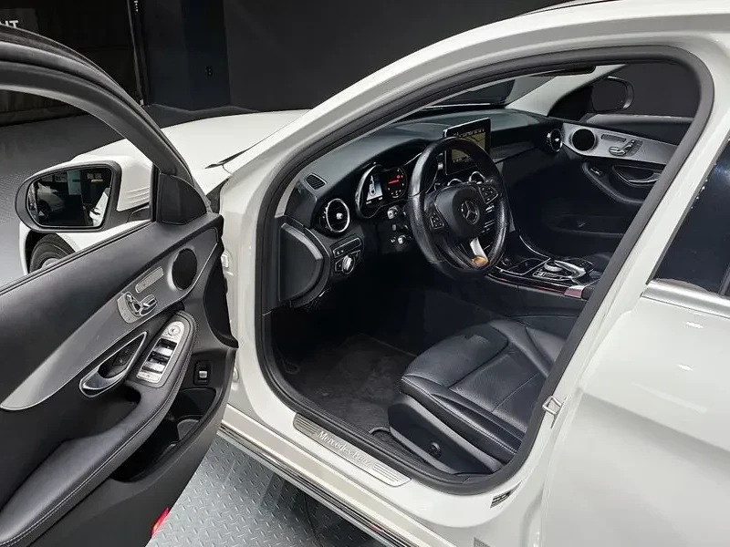 Mercedes-Benz C 180 | Mobile.bg   11