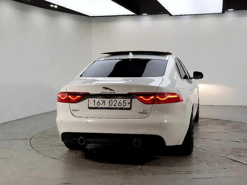 Jaguar Xf 2.0 Automatic, снимка 3 - Автомобили и джипове - 55926618