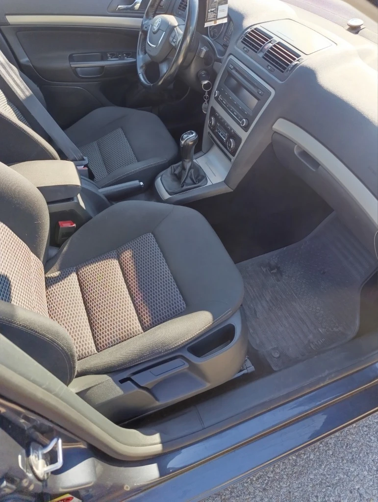 Skoda Octavia, снимка 6 - Автомобили и джипове - 56204614