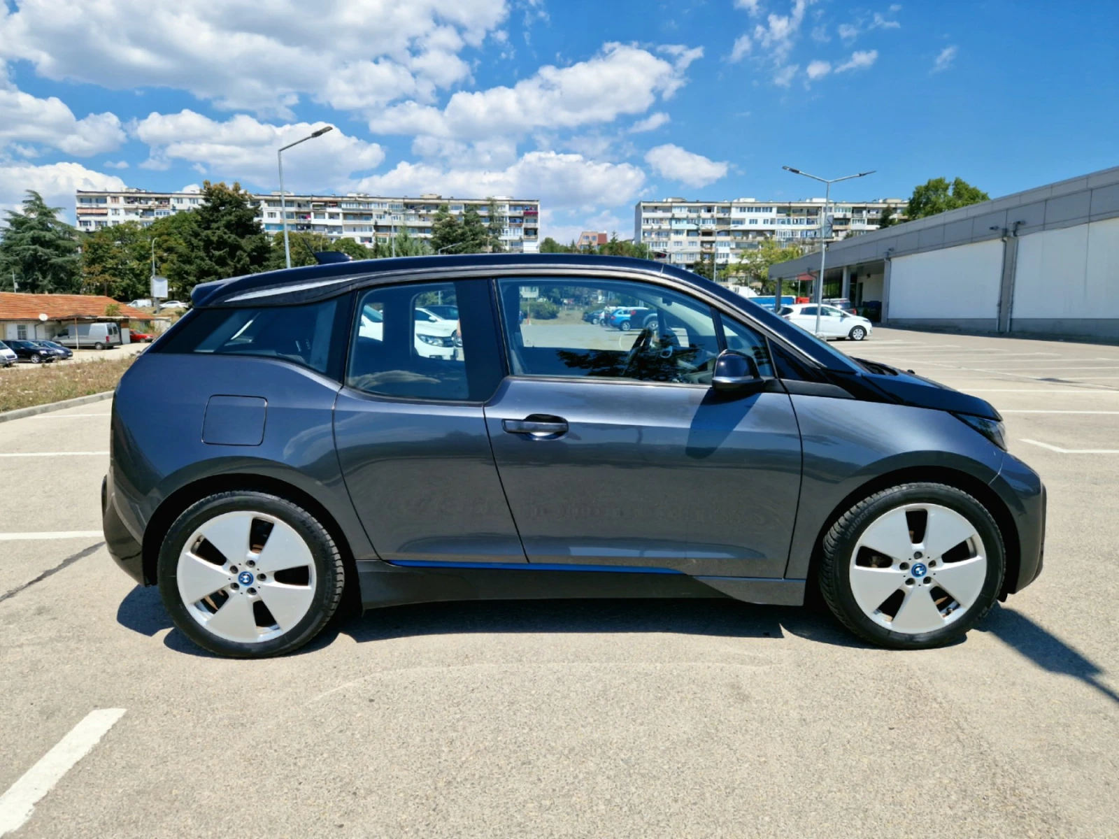 BMW i3 120Ah/42.2kWh - изображение 4