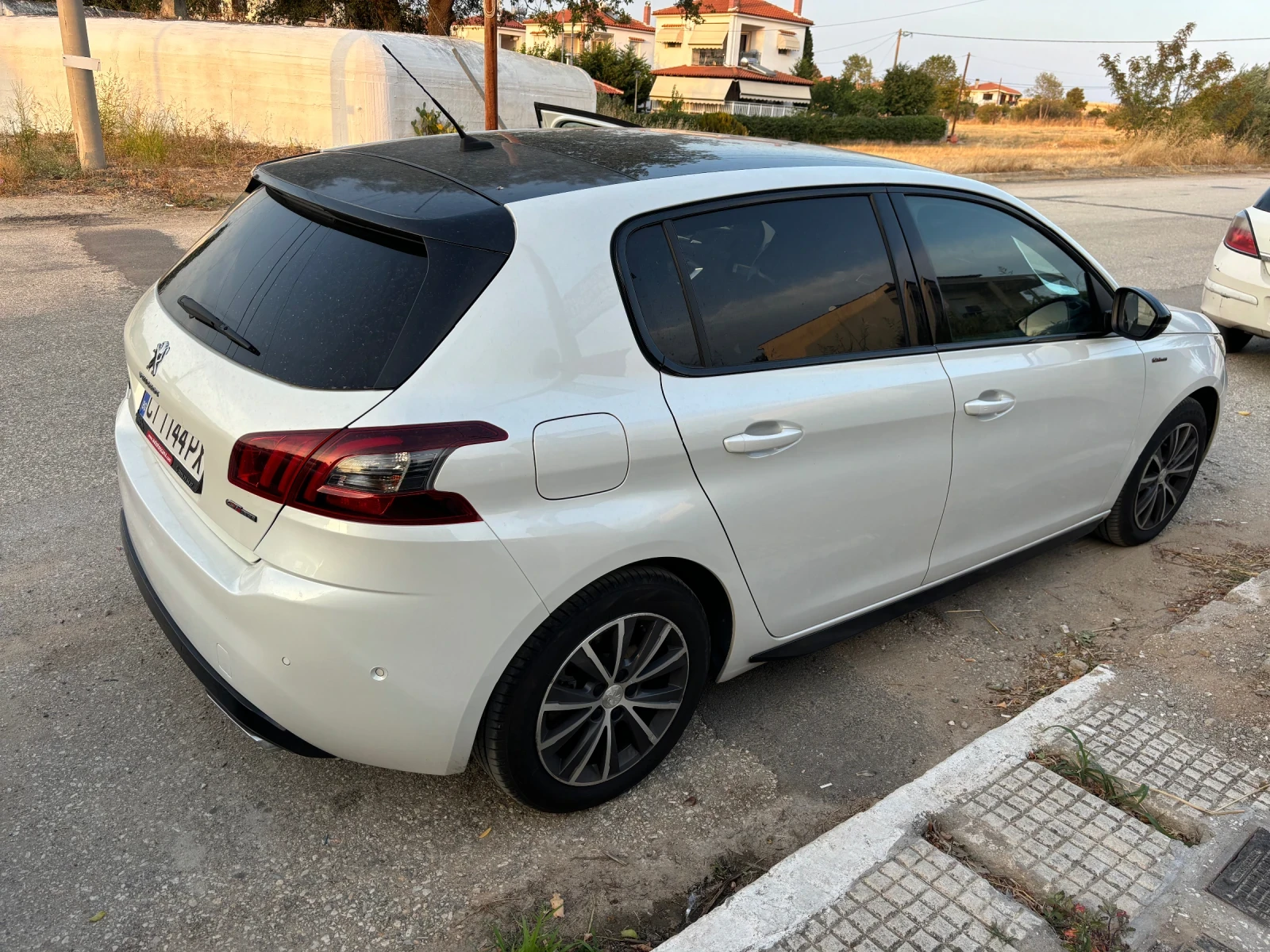 Peugeot 308 GT LINE PANORAMA - изображение 9