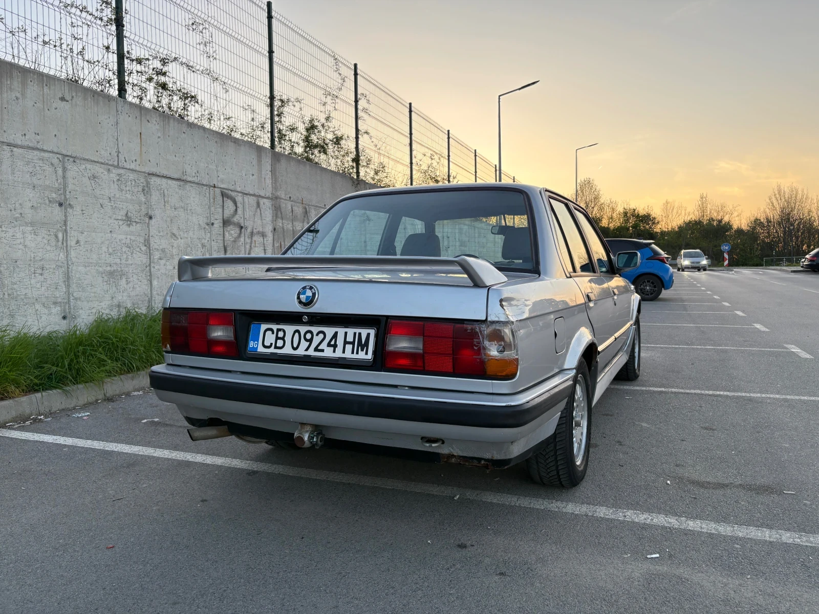 BMW 324 6 ЦИЛИНДЪРА / ABS / ХИДРАВЛИКА - изображение 4