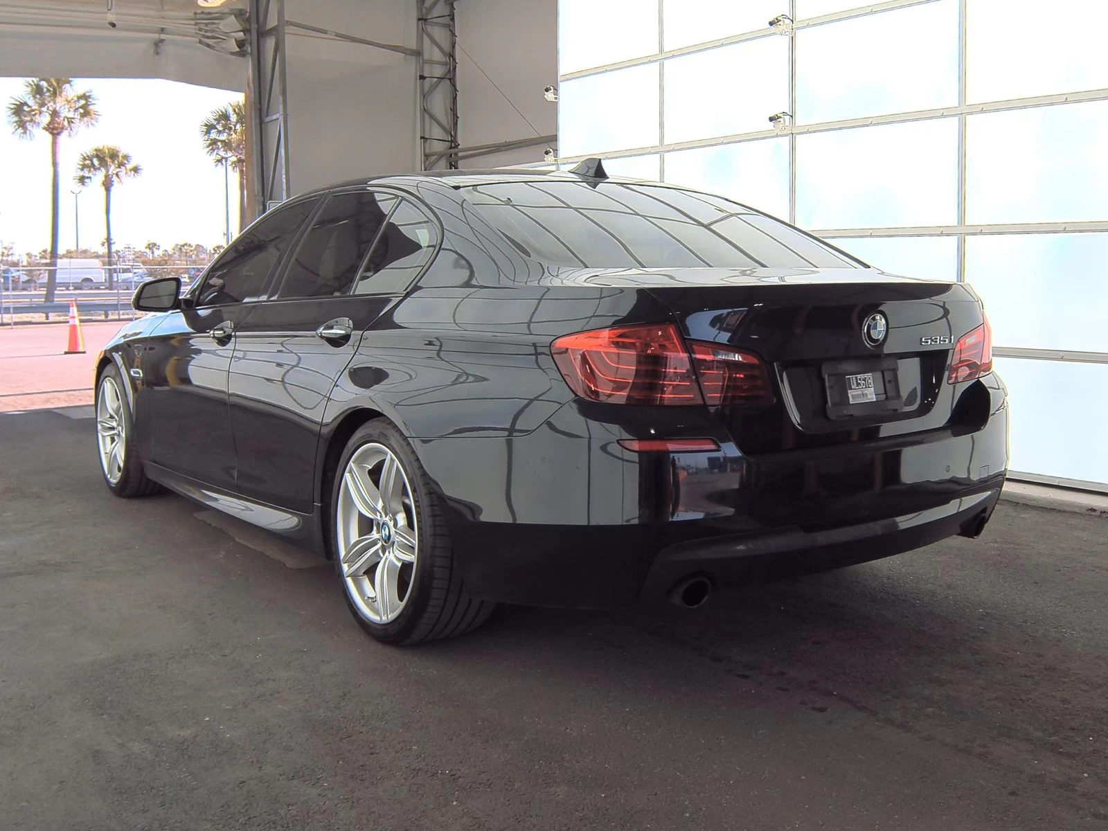 BMW 535 I (M-Pack) Harman/Kardon* ShadowLine* Head-Up*  - изображение 6