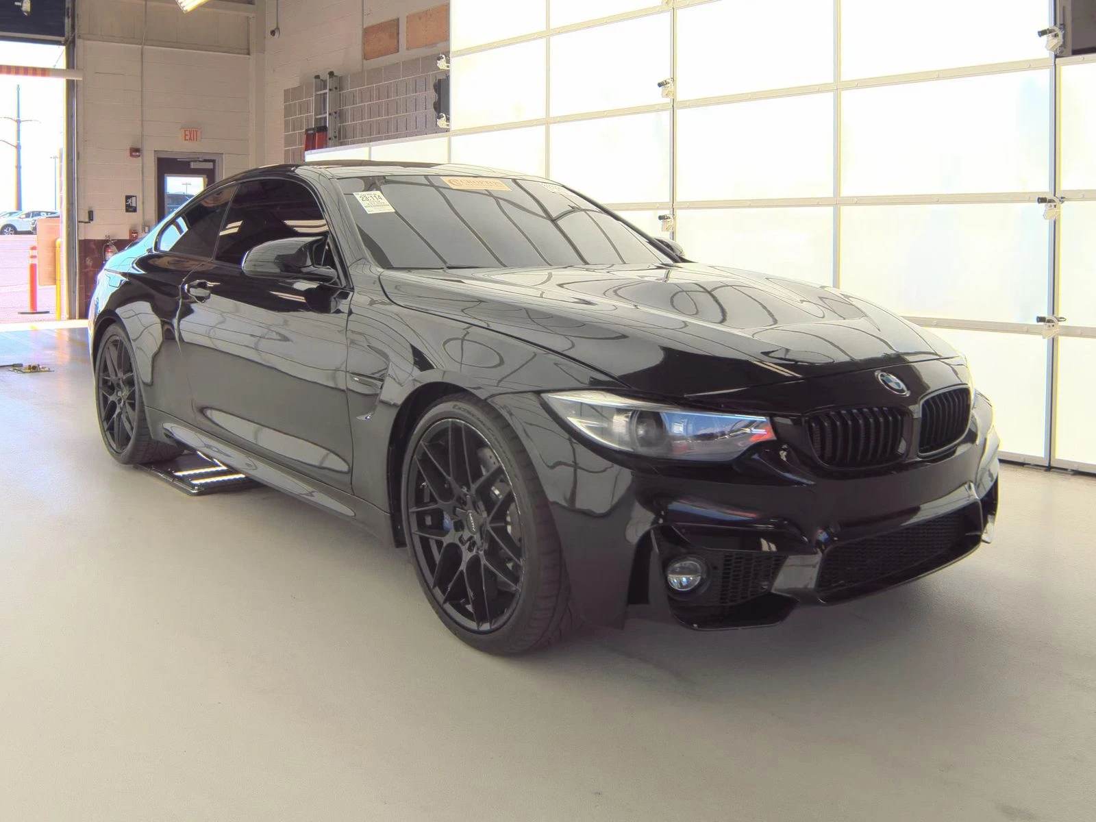 BMW M4 CS* CARFAX* ОПЦИЯ ЗА ФИНАНСИРАНЕ*  - изображение 3