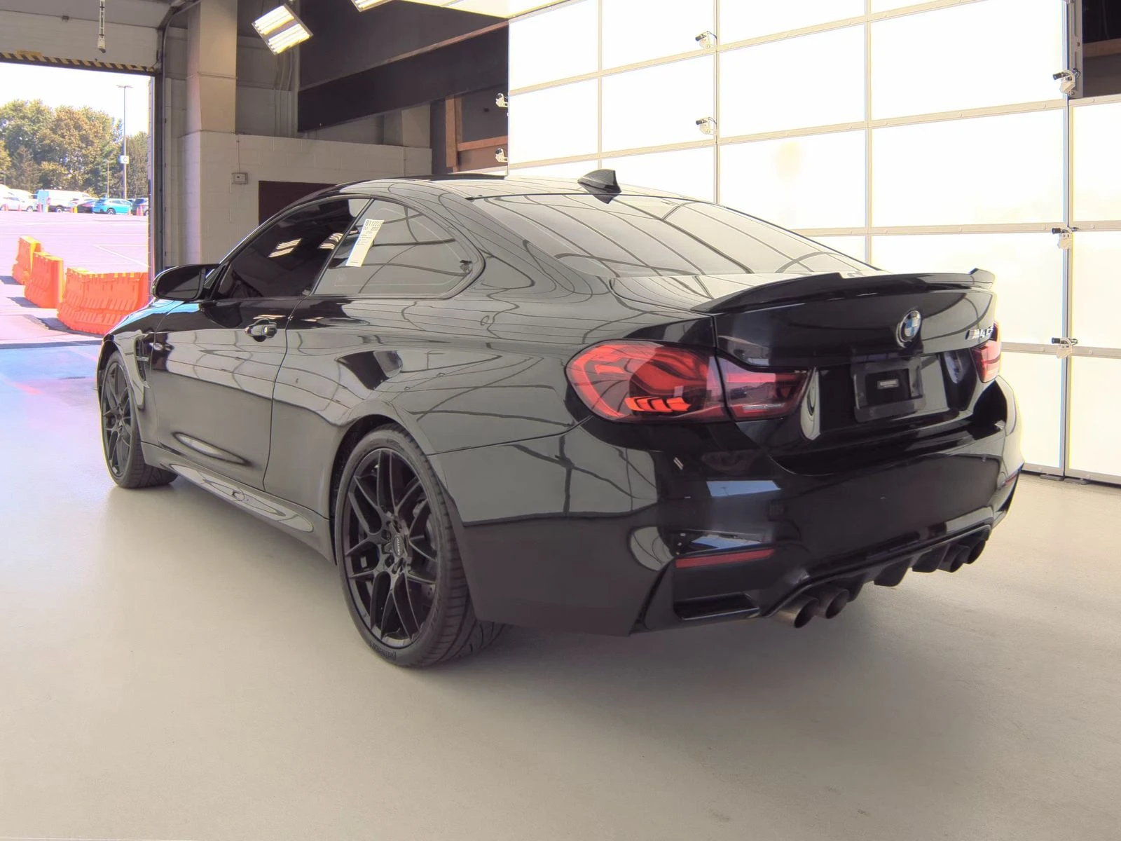 BMW M4 CS* CARFAX* ОПЦИЯ ЗА ФИНАНСИРАНЕ*  - изображение 4