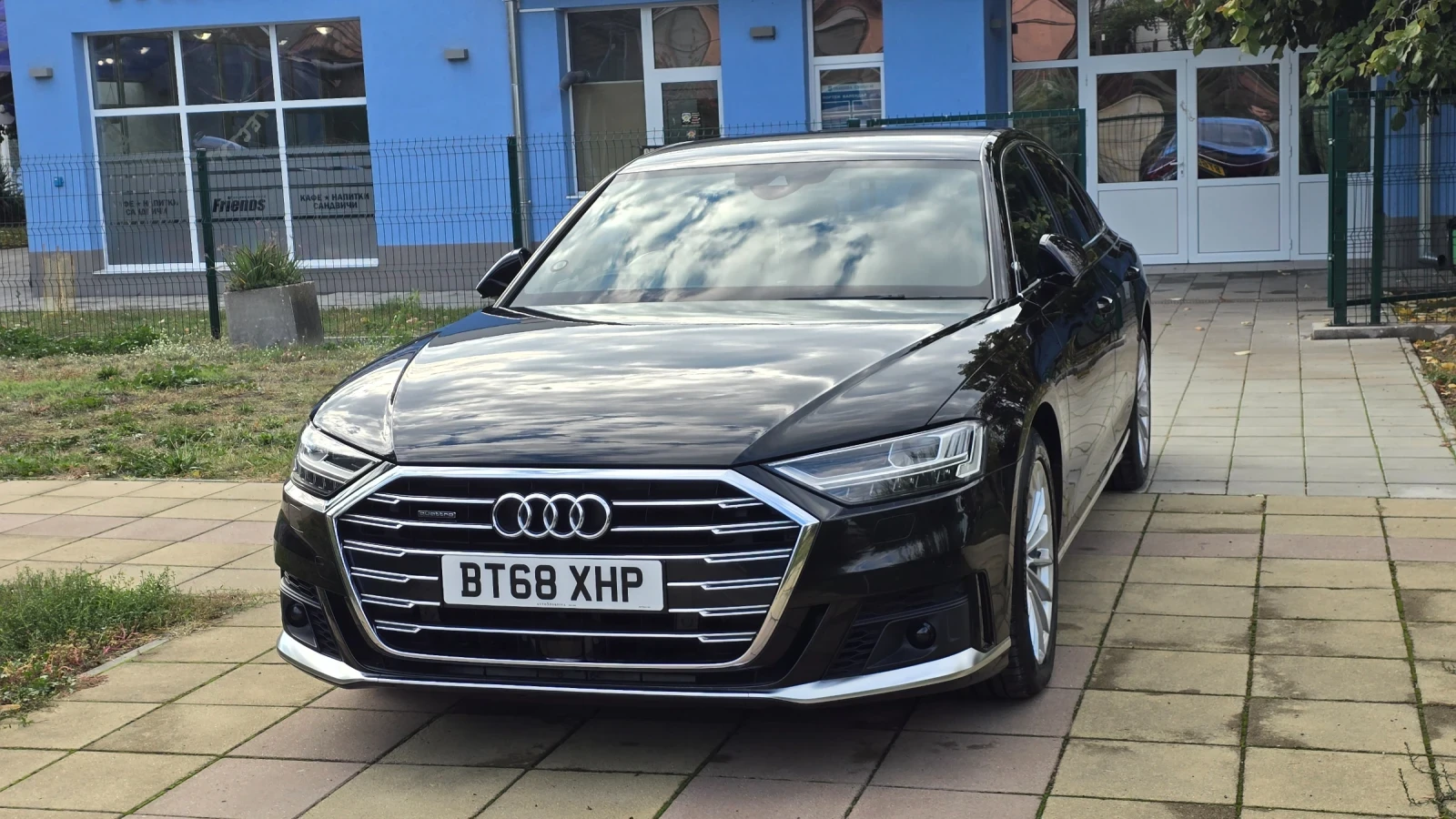 Audi A8  - изображение 2