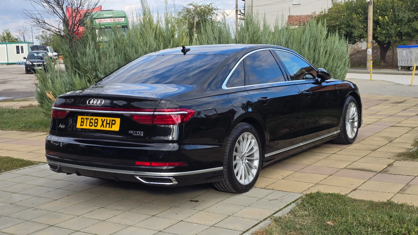 Audi A8  - изображение 8