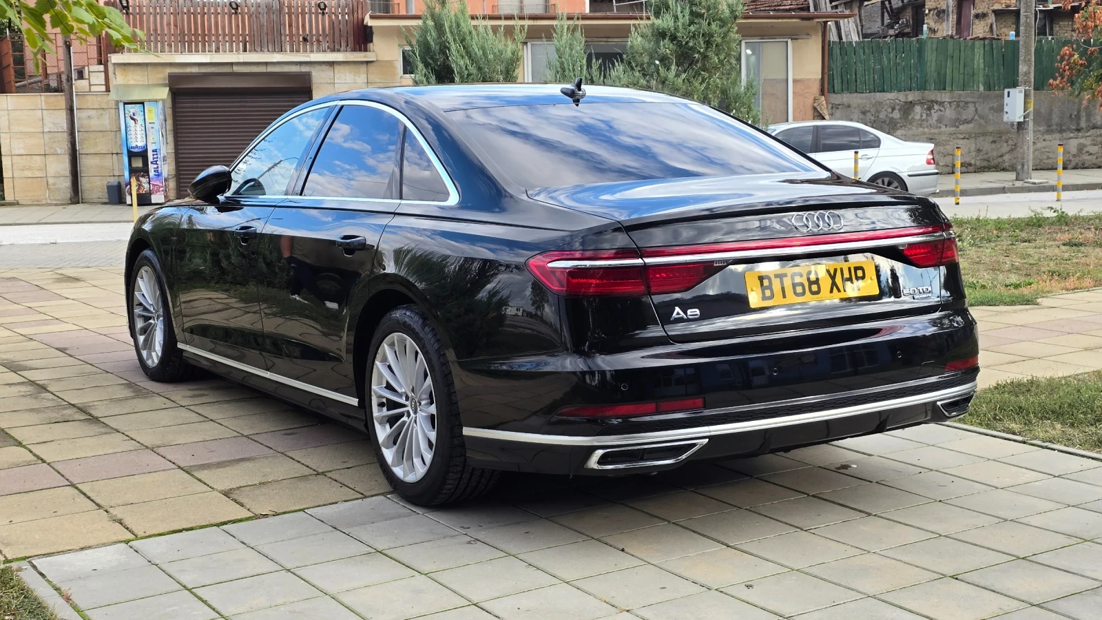 Audi A8  - изображение 7