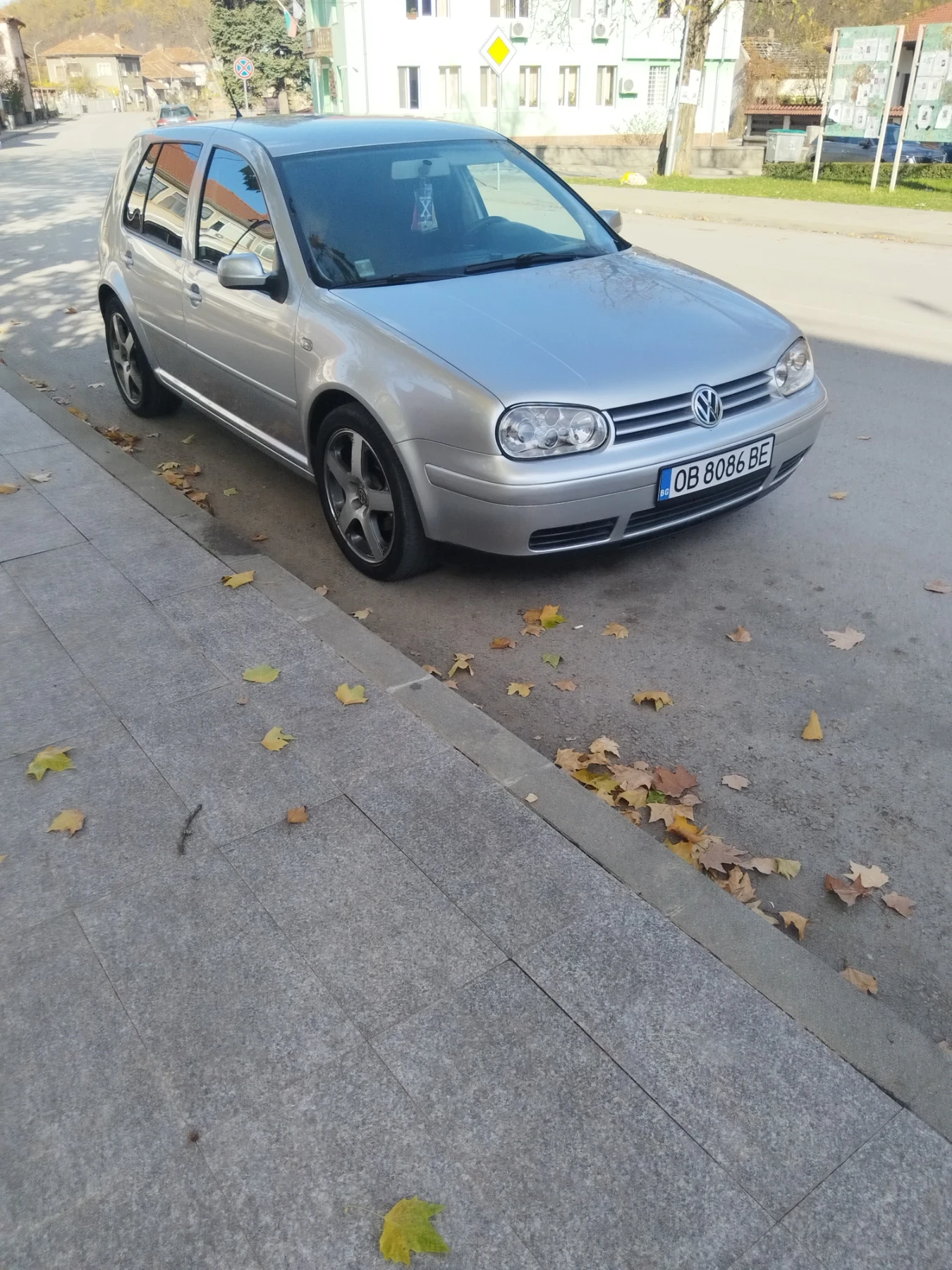 VW Golf 1.9  - изображение 3