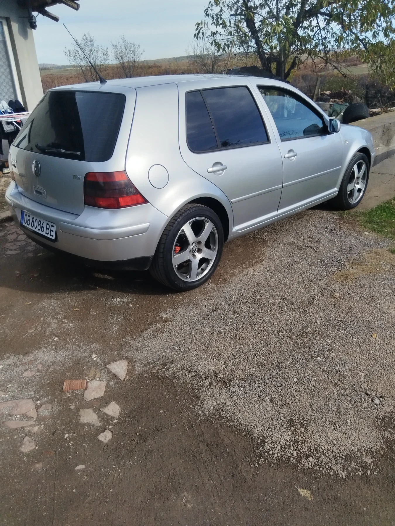 VW Golf 1.9  - изображение 5