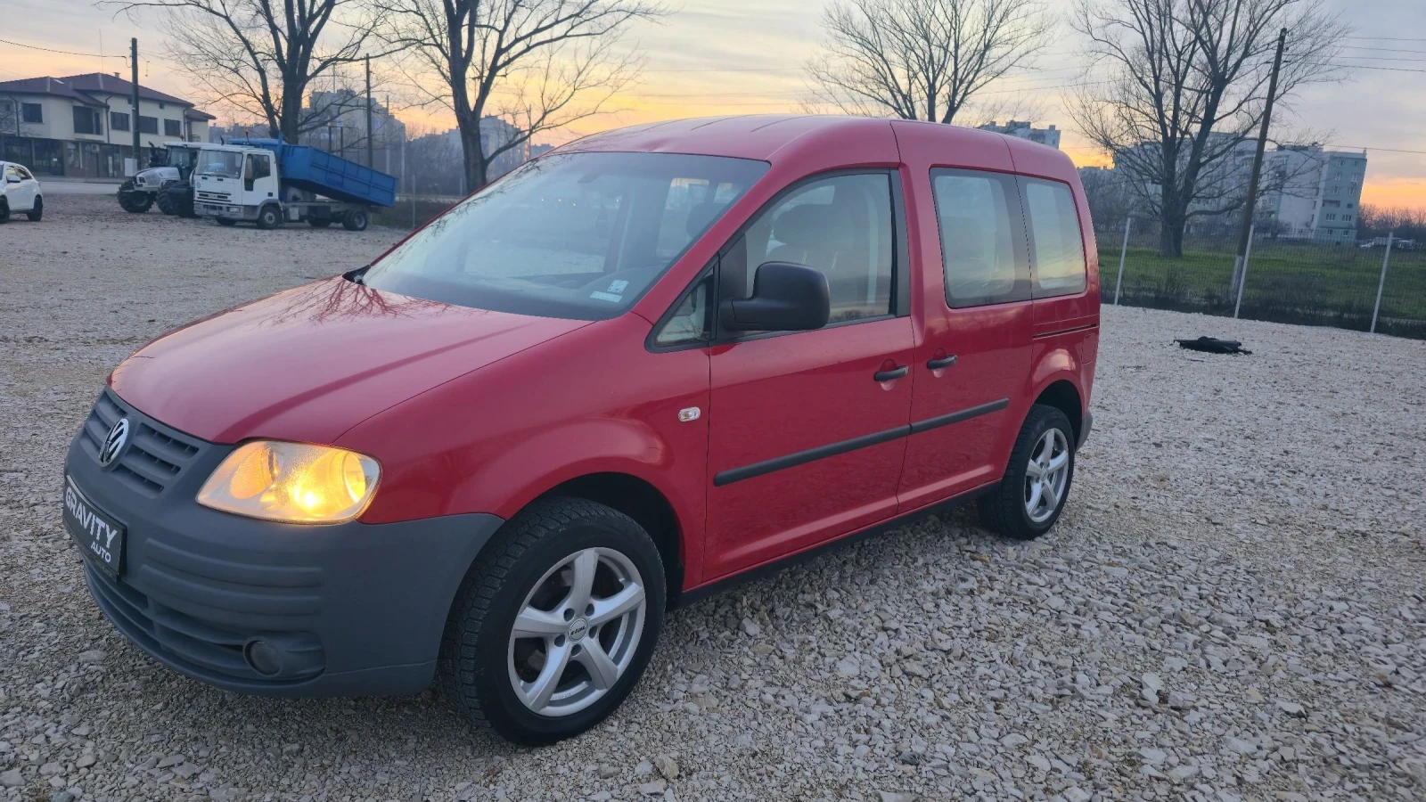 VW Caddy LIFE - изображение 3