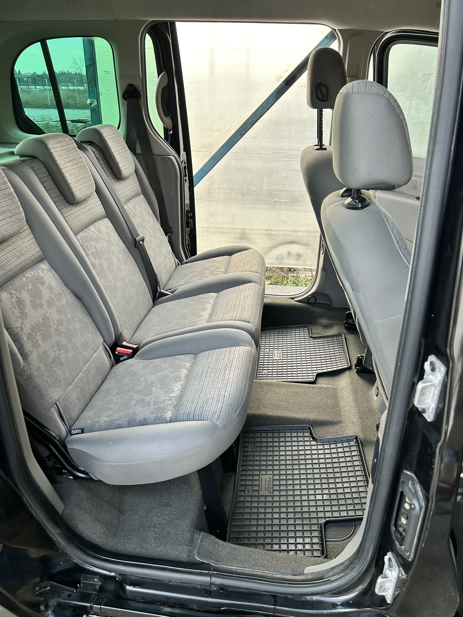 Renault Kangoo 1.6i* Automat* Navi* Pano* Tempomat | Mobile.bg � ����������� 11