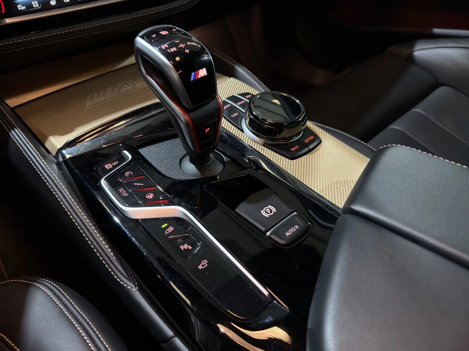 BMW M5 COMPETITION/625HP/xDRIVE/B&W/360/KERAMIK/MASS/932v | Mobile.bg � ����������� 14
