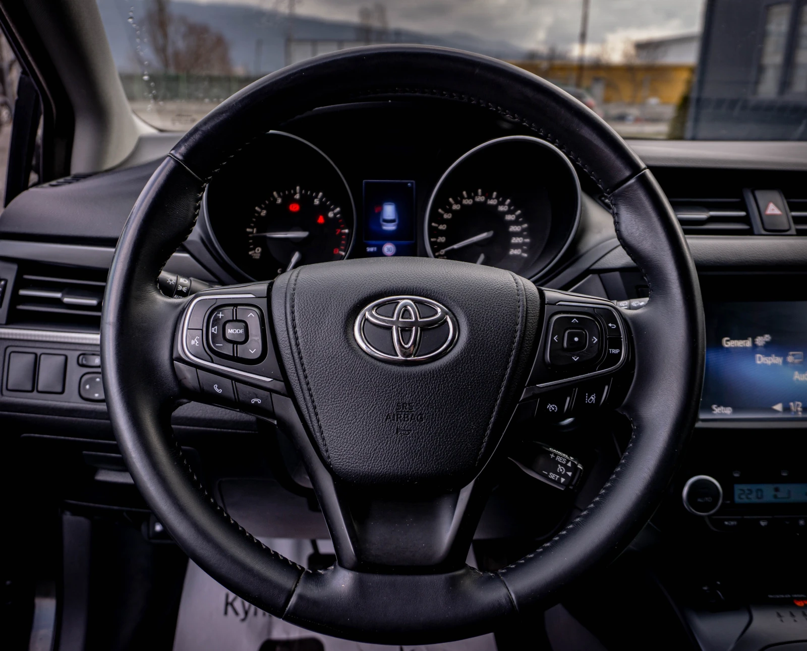 Toyota Avensis 1.8 бензин| ТОП!! КАТО НОВА! С ГАРАНЦИЯ!, снимка 9 - Автомобили и джипове - 53730678