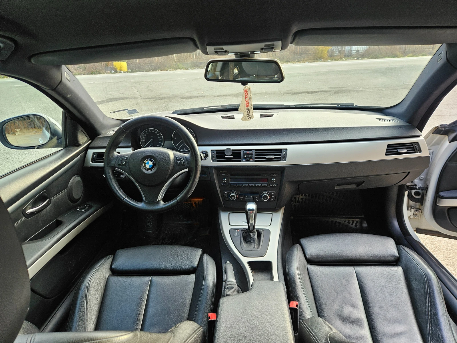 BMW 320 D, снимка 5 - Автомобили и джипове - 53803966
