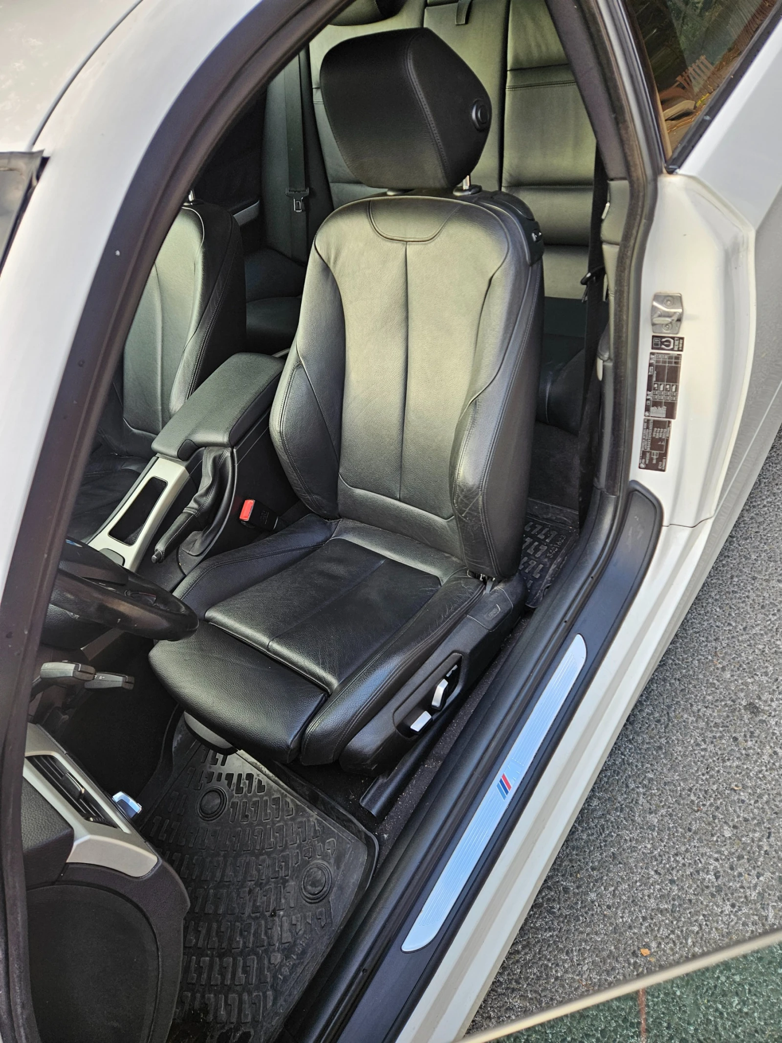 BMW 320 D, снимка 7 - Автомобили и джипове - 53803966