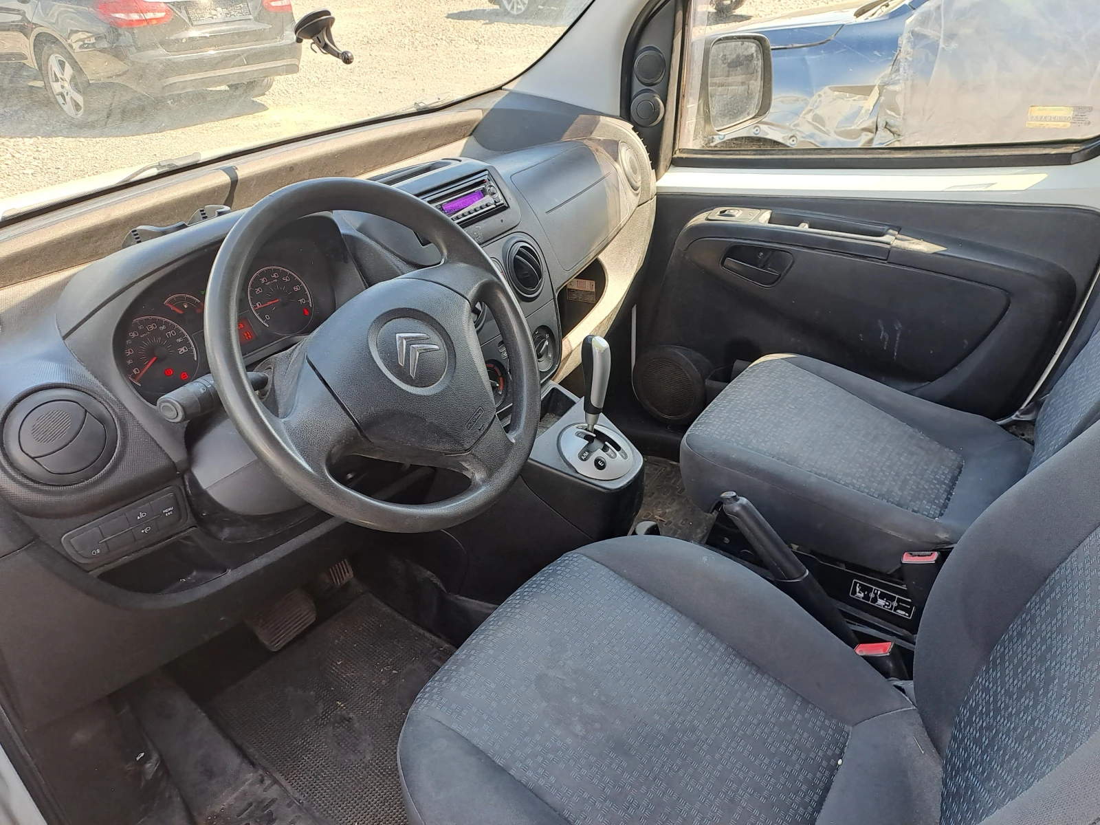 Citroen Nemo 1.3MJET 75k.c., снимка 6 - Автомобили и джипове - 54428294