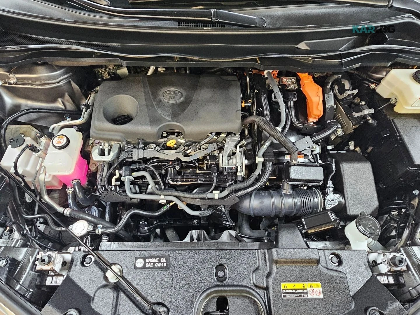 Toyota Sienna 2.5 HYBRID/360/ПОДГРЕВ/ОБДУХВАНЕ, снимка 17 - Автомобили и джипове - 54902469