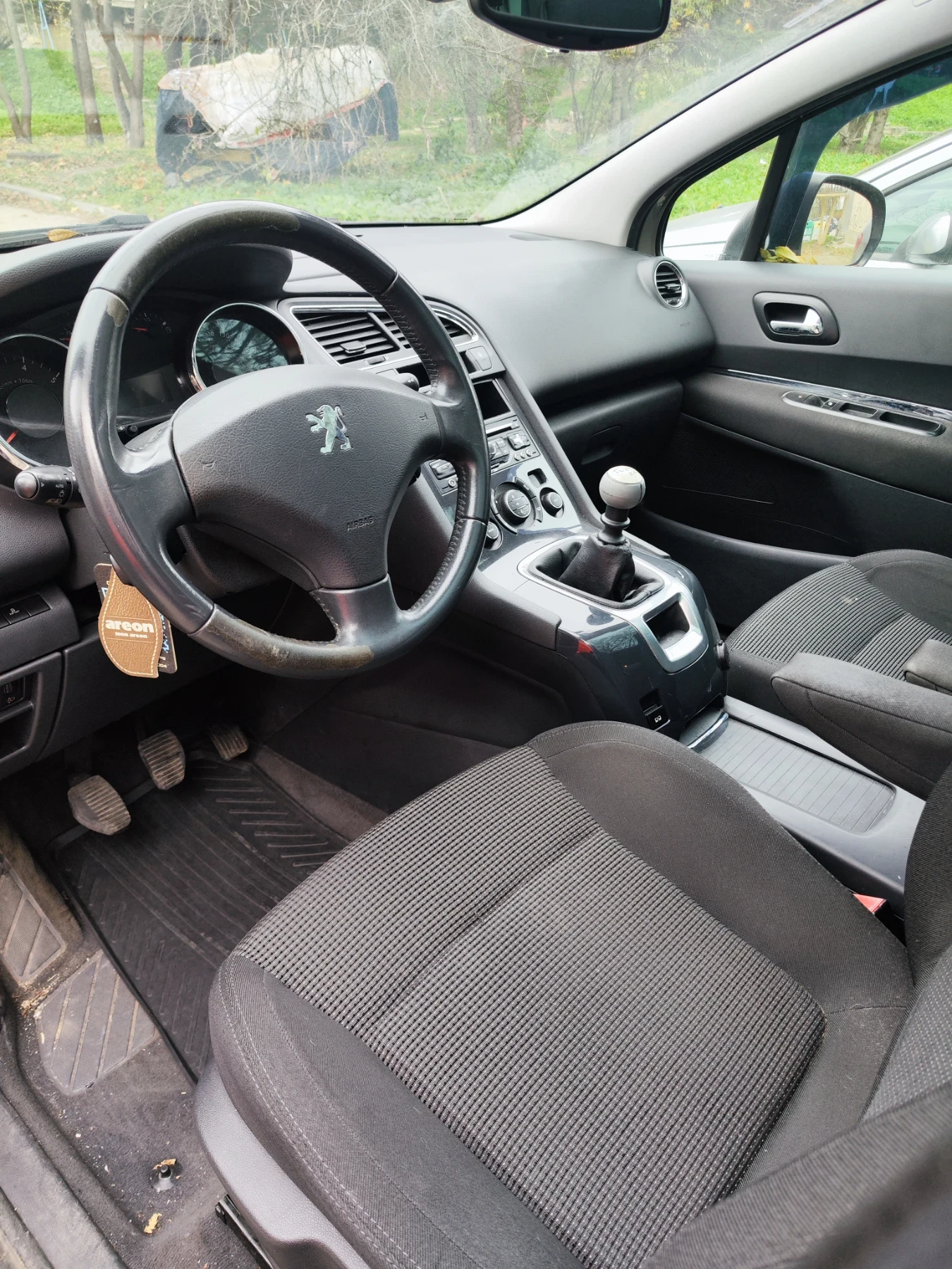 Peugeot 5008, снимка 2 - Автомобили и джипове - 55108635