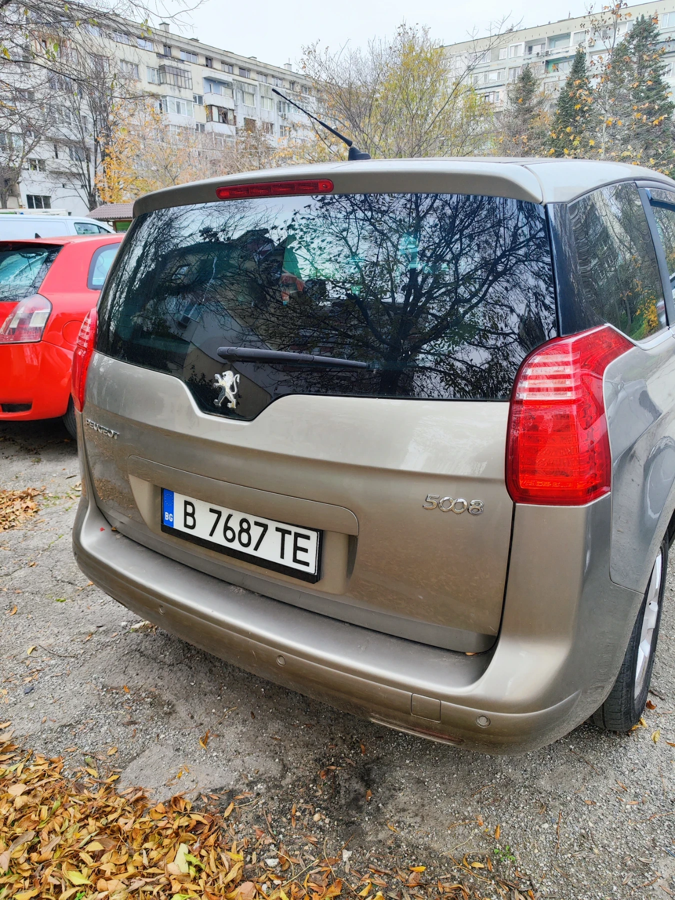 Peugeot 5008, снимка 15 - Автомобили и джипове - 55108635