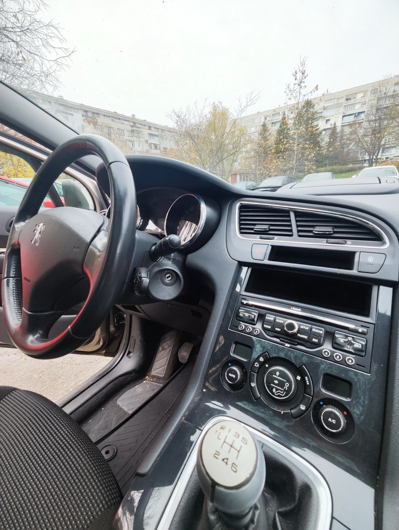 Peugeot 5008, снимка 9 - Автомобили и джипове - 55108635
