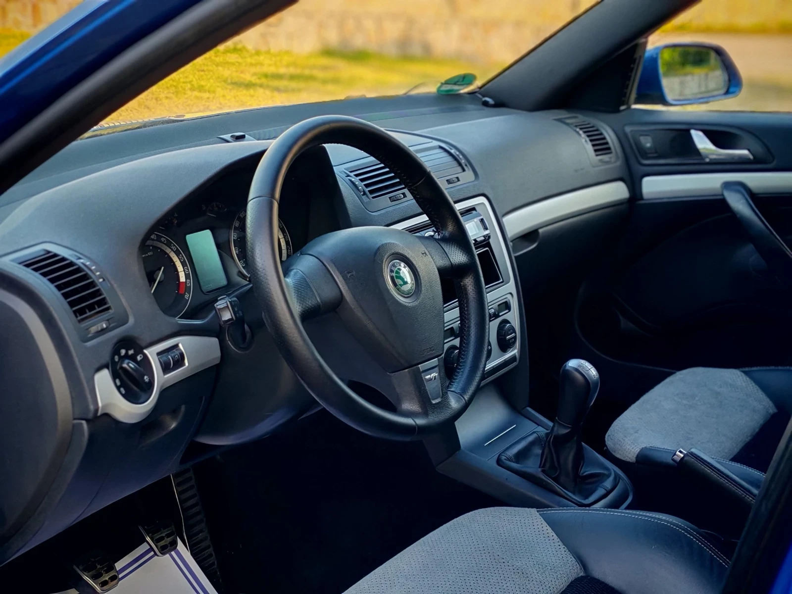Skoda Octavia 2.0I-TURBO(200)* VRS-EDITION* НОВ ВНОС* , снимка 14 - Автомобили и джипове - 55303655