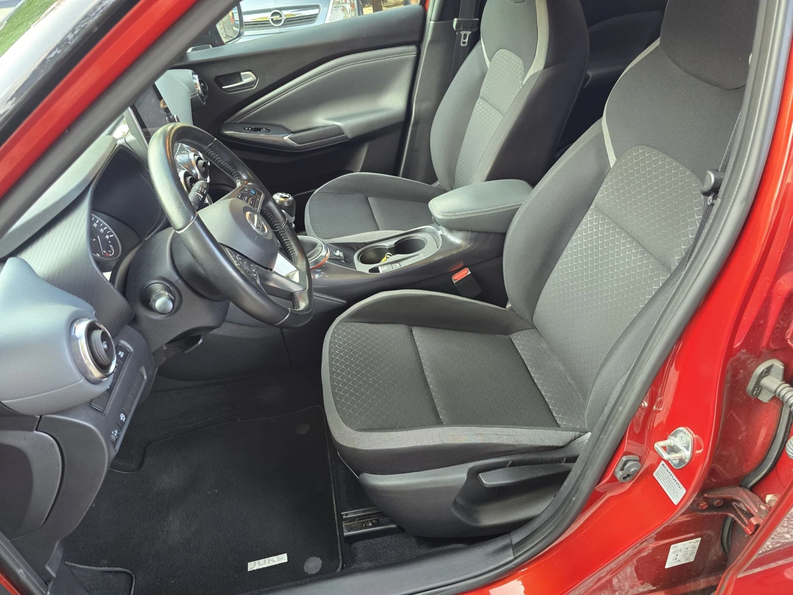 Nissan Juke 1.0T ДИСТР.360* КАМ.НАВИ, снимка 11 - Автомобили и джипове - 55647309