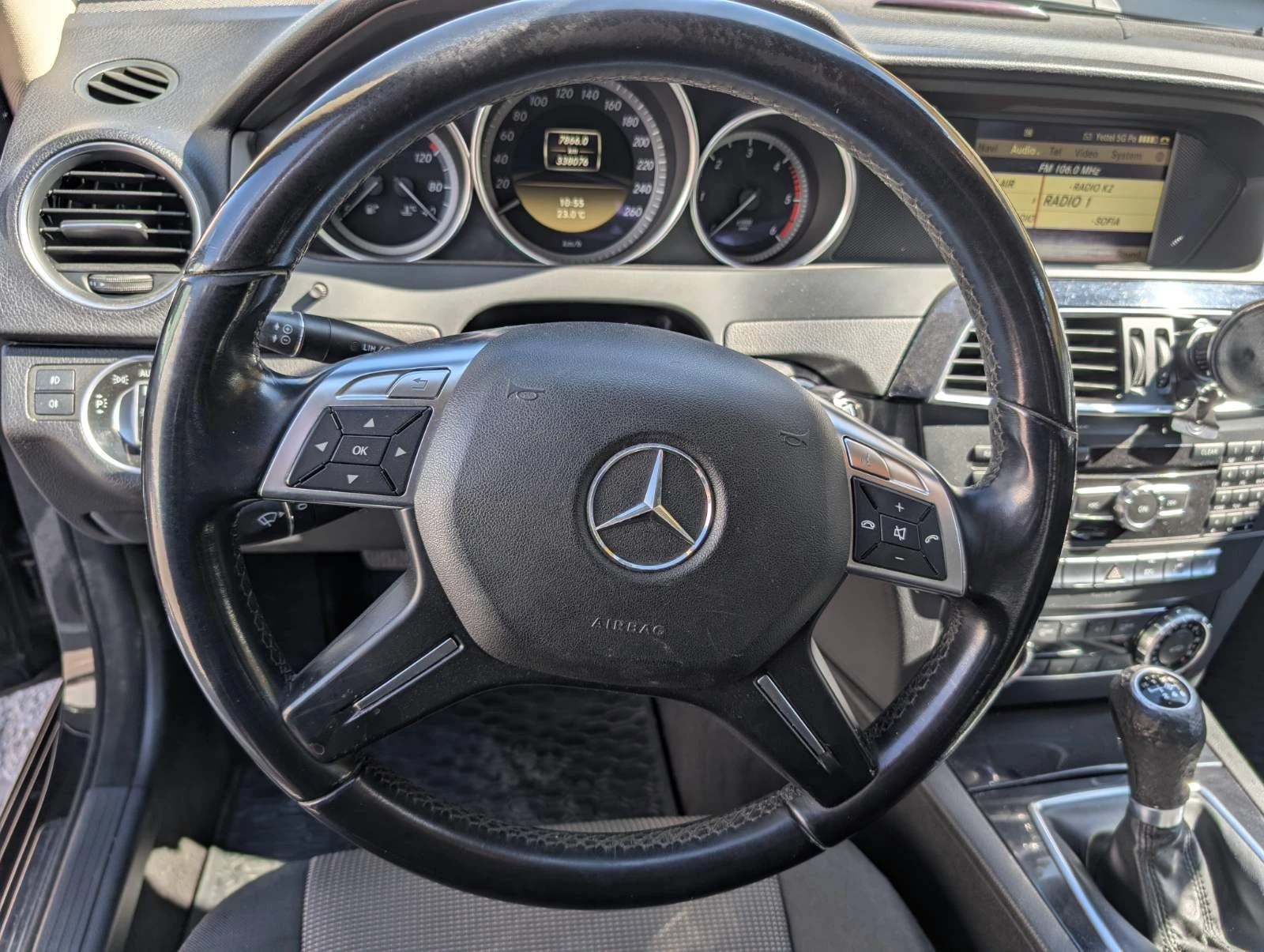 Mercedes-Benz C 200 W204, снимка 5 - Автомобили и джипове - 55671513