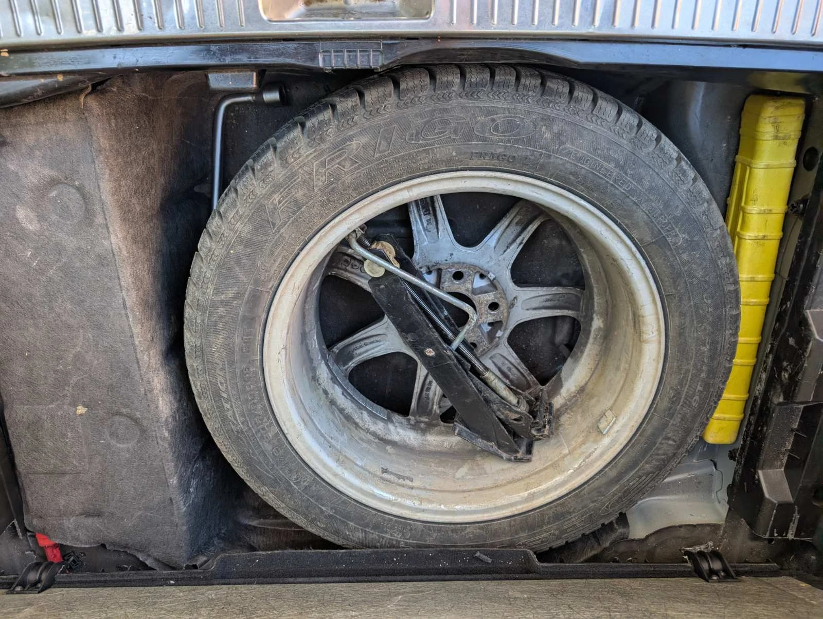 Mercedes-Benz C 200 W204, снимка 16 - Автомобили и джипове - 55671513