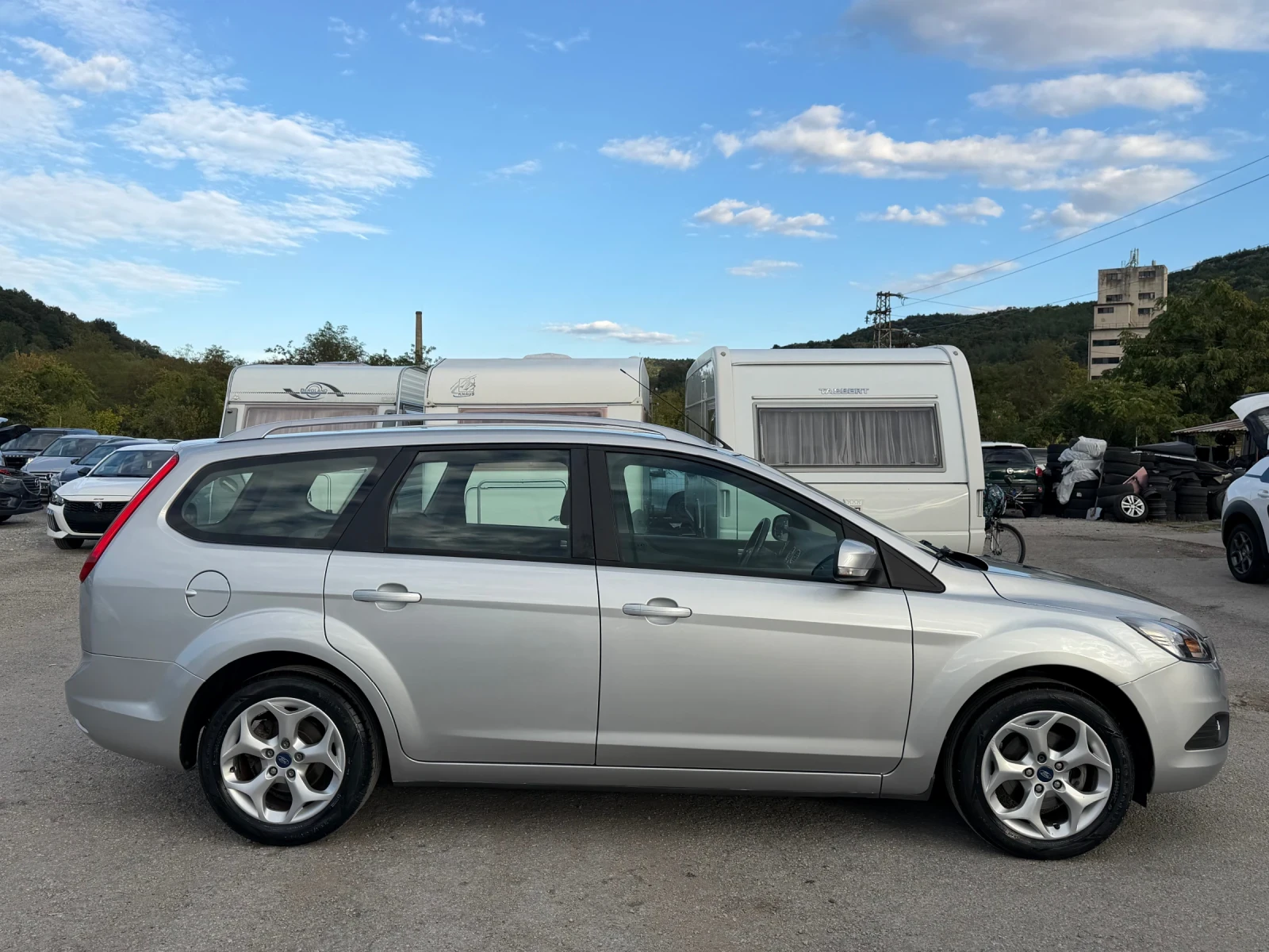 Ford Focus 1.6TDCI УНИКАТ, снимка 2 - Автомобили и джипове - 56226812