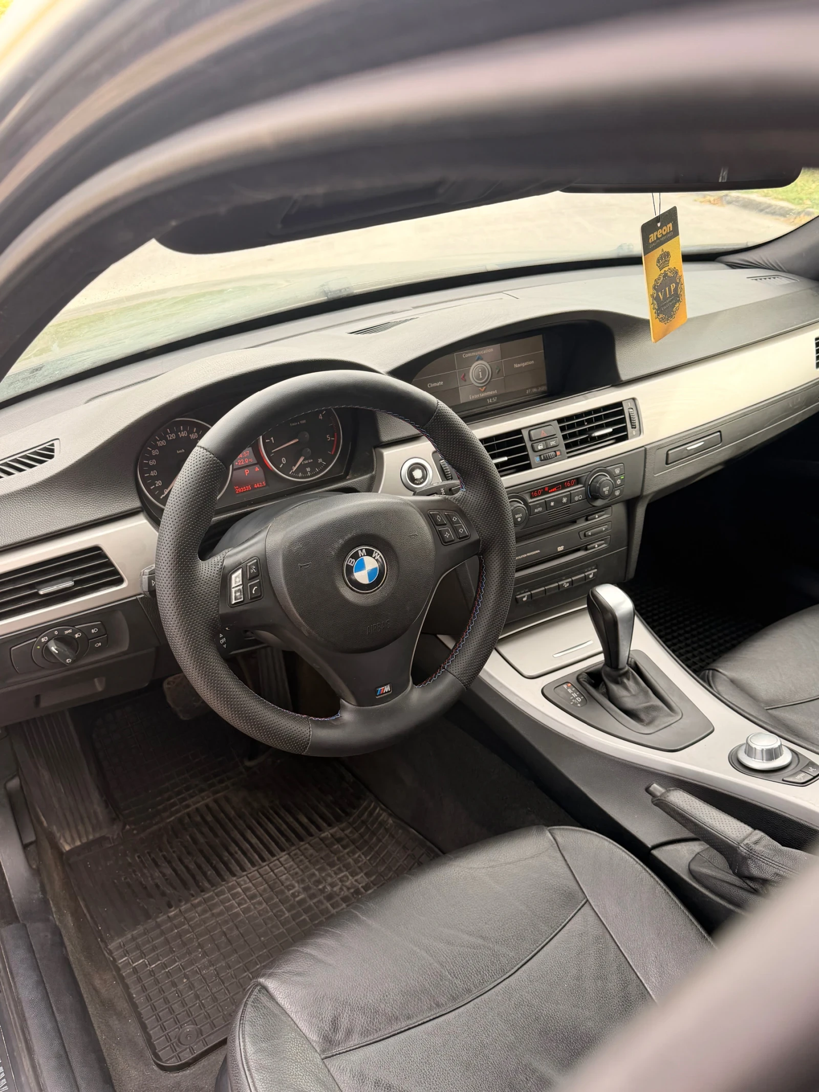 BMW 330, снимка 6 - Автомобили и джипове - 56245119