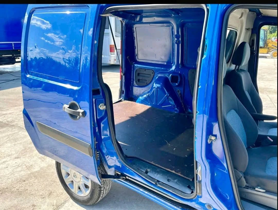 Fiat Doblo 1.9 jtd, снимка 8 - Автомобили и джипове - 56273846