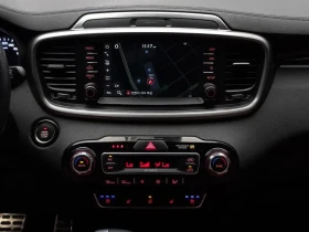 Kia Sorento 2.0 MASTER КАМЕРА| НАВИГАЦИЯ| ОБДУХВАНЕ| ПОДГРЕВ | Auto.bg — изображение 14