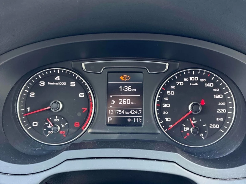 Audi Q3 * Progressiv * CARFAX * ПОДГРЕВ* ШИБИДАХ* , снимка 8 - Автомобили и джипове - 53293341