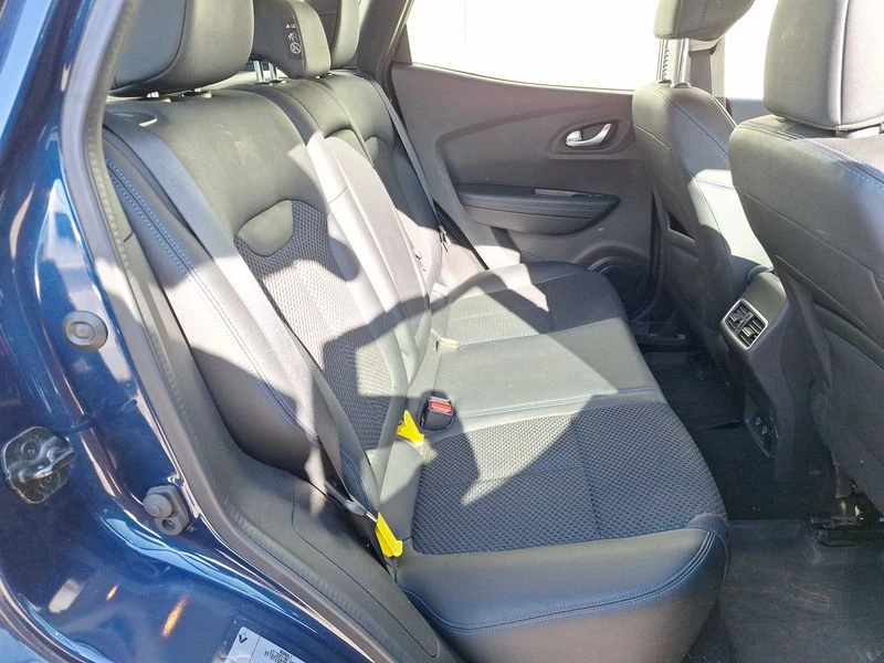 Renault Kadjar 1.3 TCe, снимка 15 - Автомобили и джипове - 53728999