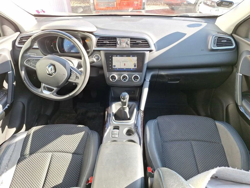 Renault Kadjar 1.3 TCe, снимка 12 - Автомобили и джипове - 53728999
