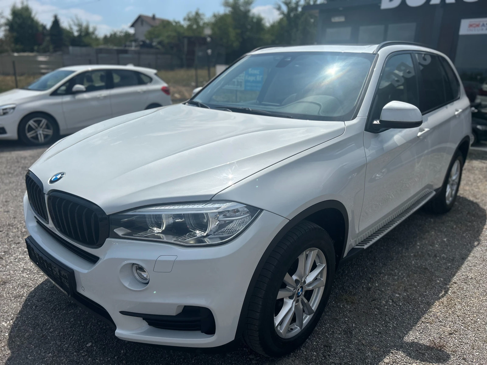 BMW X5 3.0X-DRIVE/LINE-ASSST/KEYLESS-ENTRY/ПЪЛНА СЕРВ.ИCТ - изображение 2