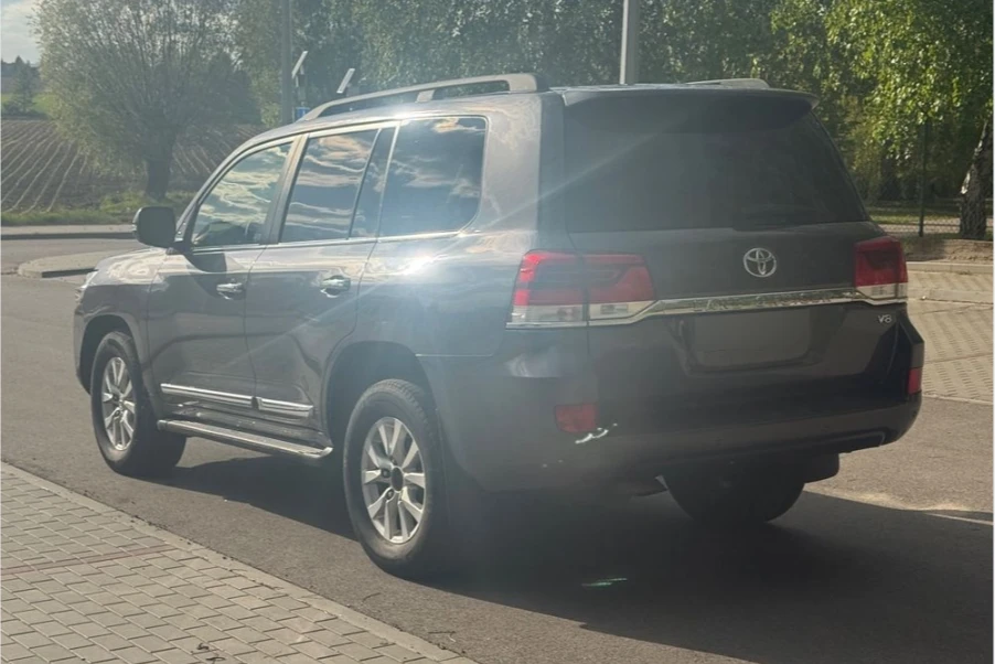 Toyota Land cruiser 4, 6 v8 - изображение 3