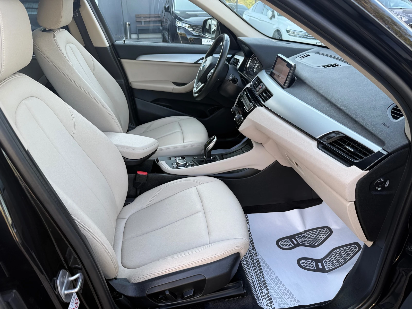 BMW X1 2.0 4x4 LED KAMERA KOJA - изображение 9