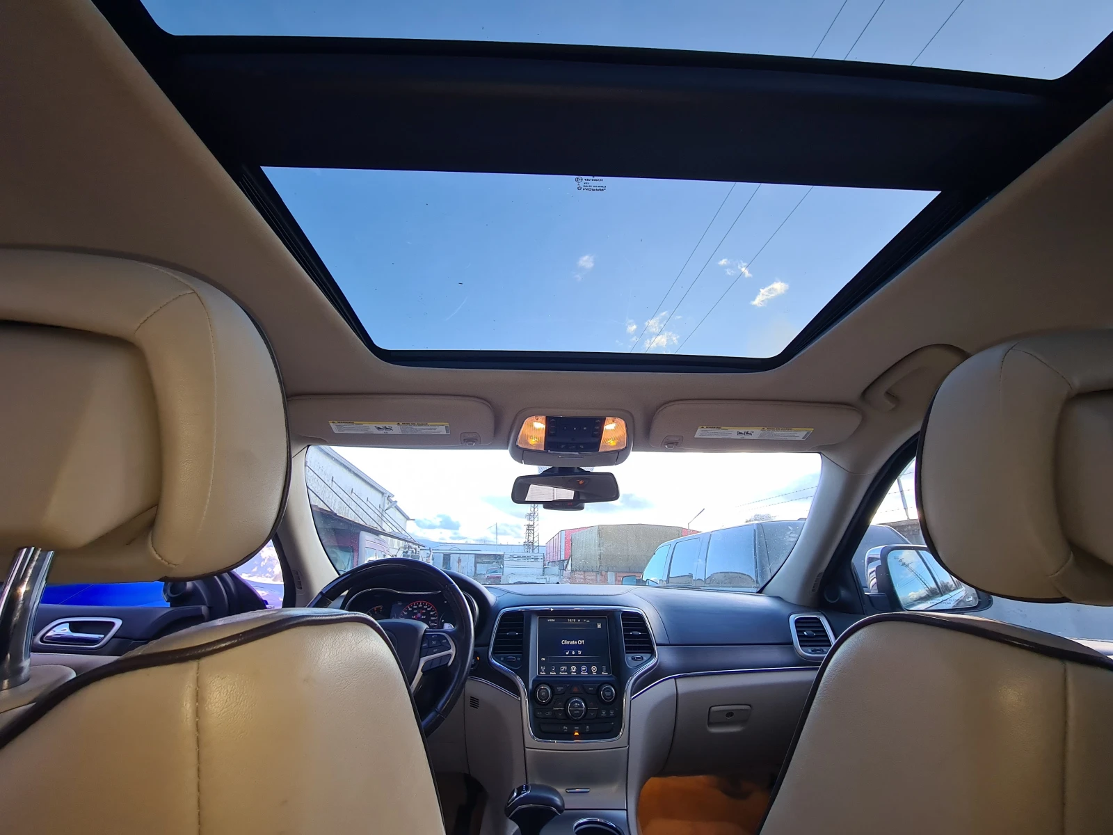 Jeep Grand cherokee Overland 5.7 - изображение 10