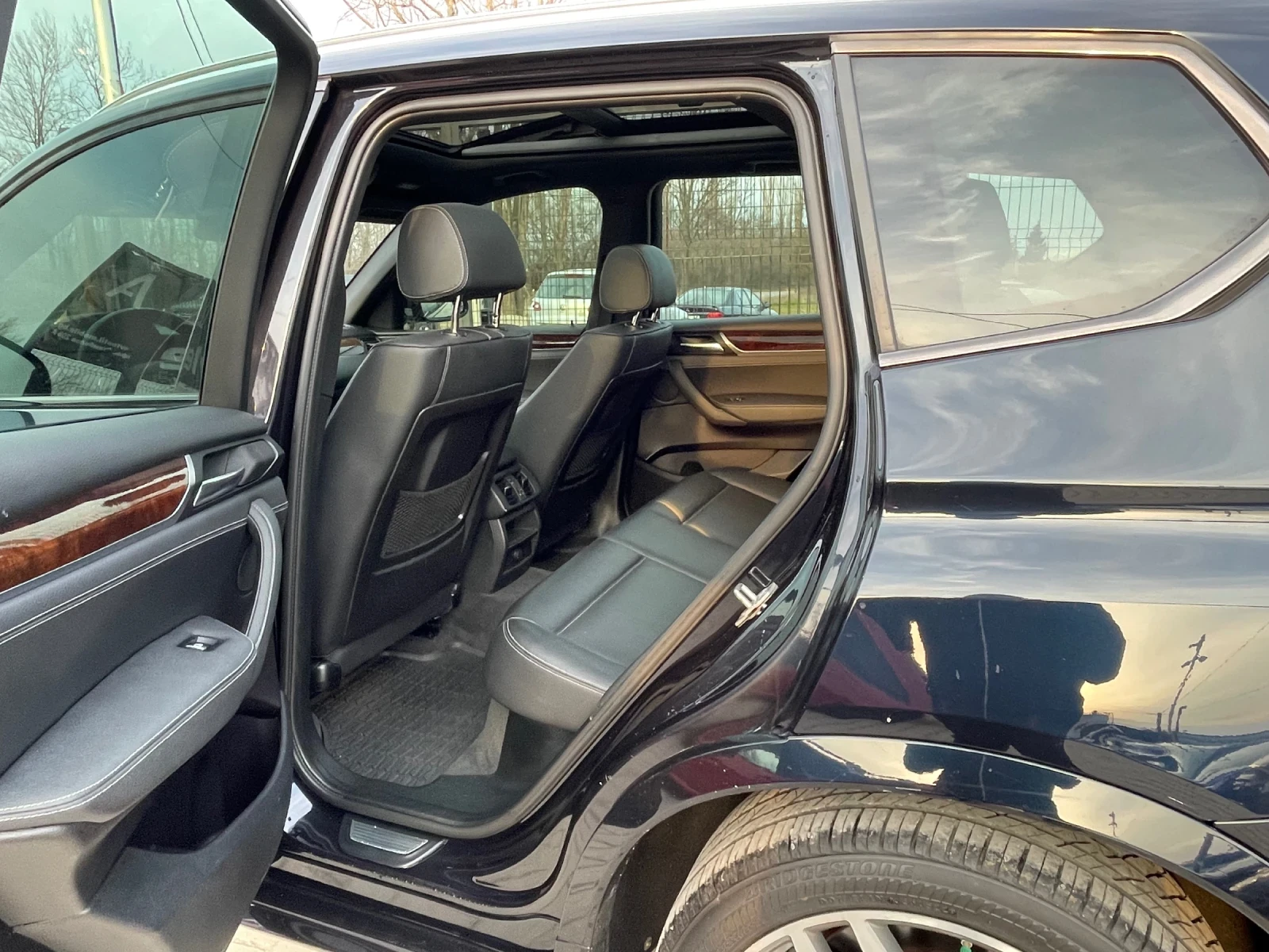 BMW X3 3.5i* XDrive* Mpaket* 360* HeadUp* KeylessGo* Pano, снимка 13 - Автомобили и джипове - 53904463