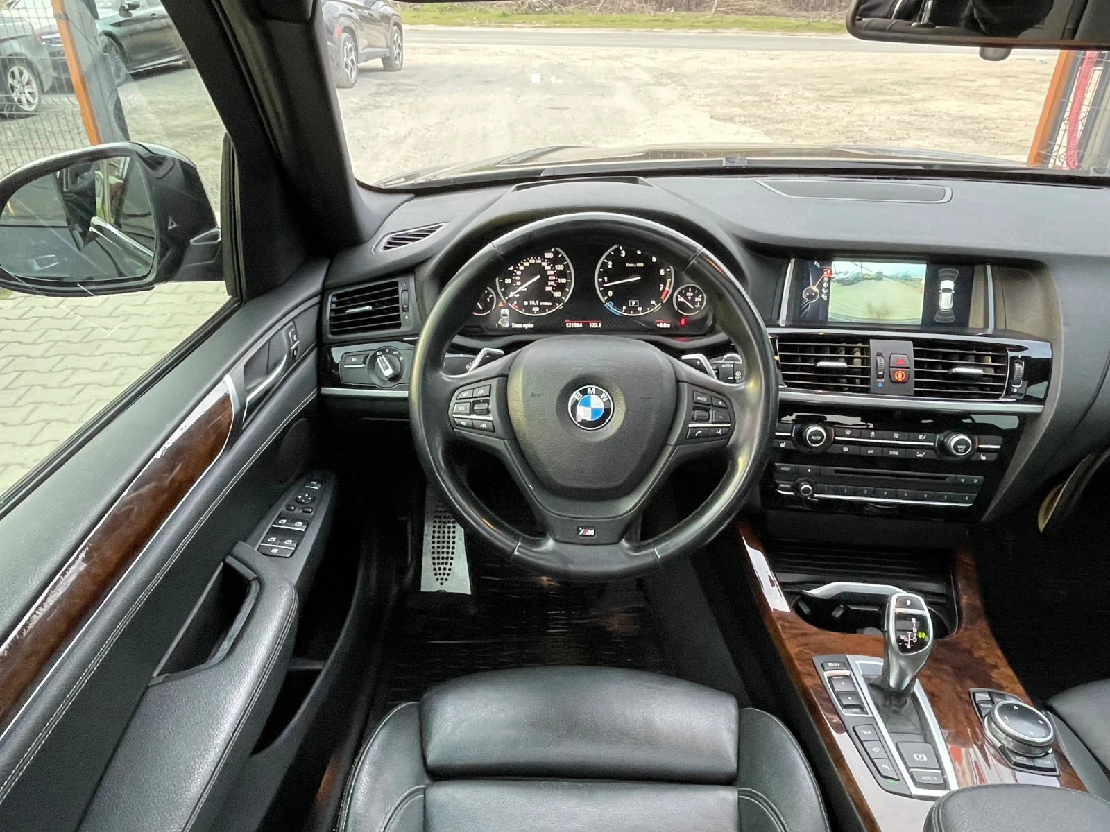 BMW X3 3.5i* XDrive* Mpaket* 360* HeadUp* KeylessGo* Pano, снимка 10 - Автомобили и джипове - 53904463