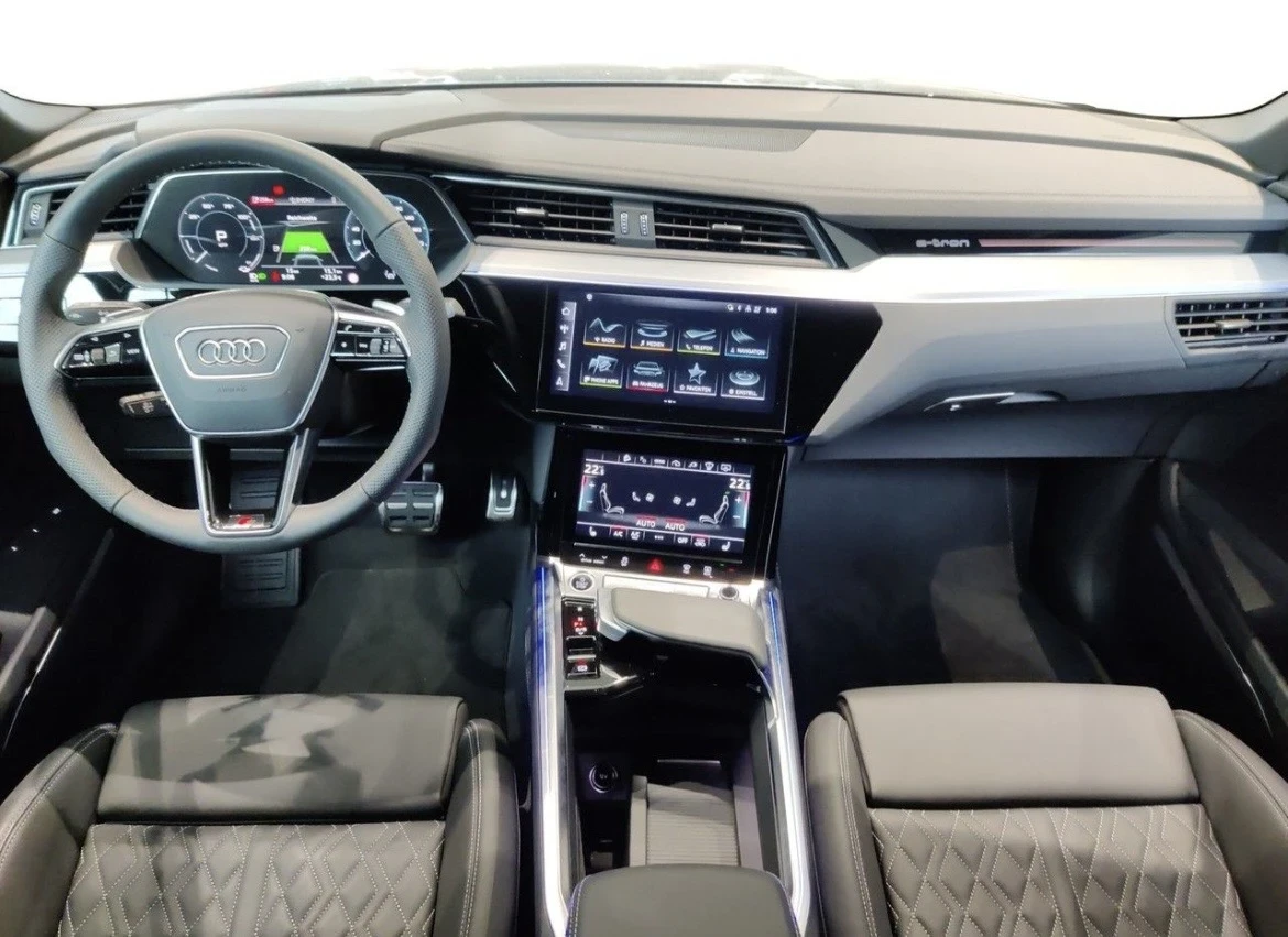 Audi Q8 e-tron* Sportback* Matrix* 55* S-Line, снимка 3 - Автомобили и джипове - 54156082