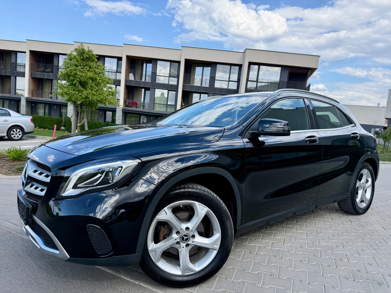 Mercedes-Benz GLA 220 CDI 4-MATIC ТОП СЪСТОЯНИЕ !