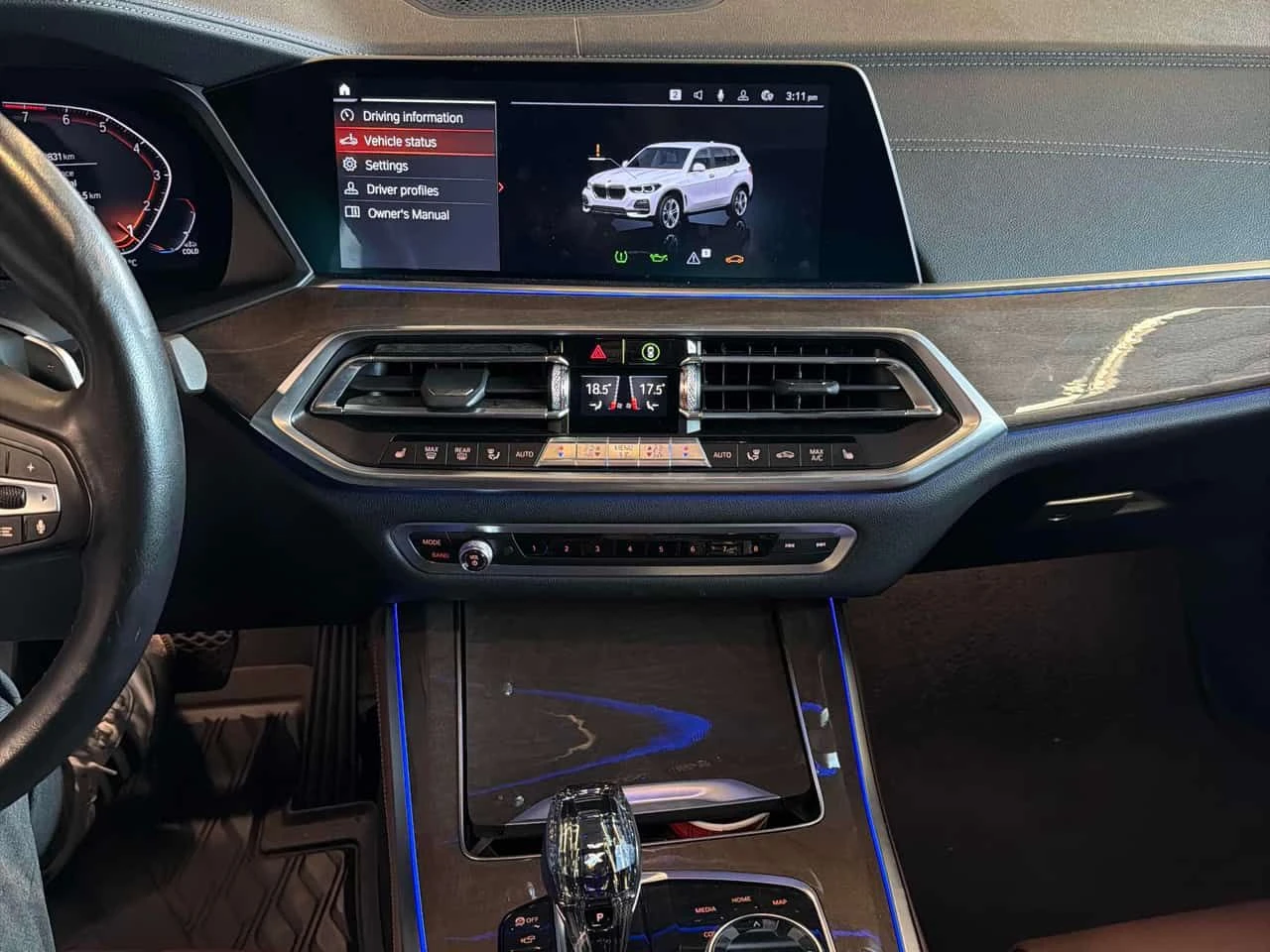 BMW X5 * xDrive40i * DISTRONIC* HARMAN/KARDON* 360* AMBIE, снимка 9 - Автомобили и джипове - 54609991